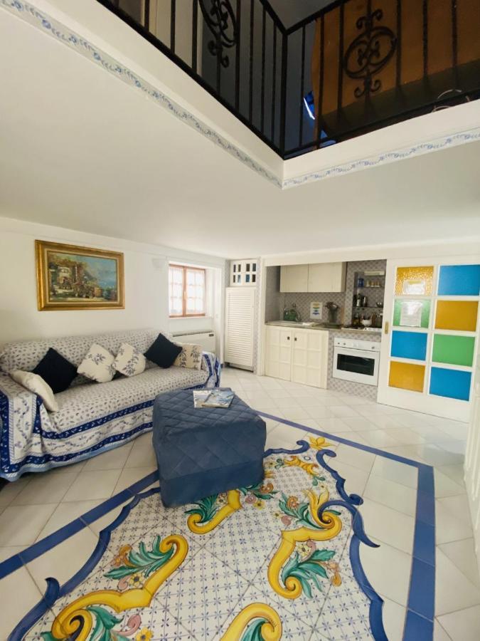 Central Apartment Le Botteghe Capri Dış mekan fotoğraf